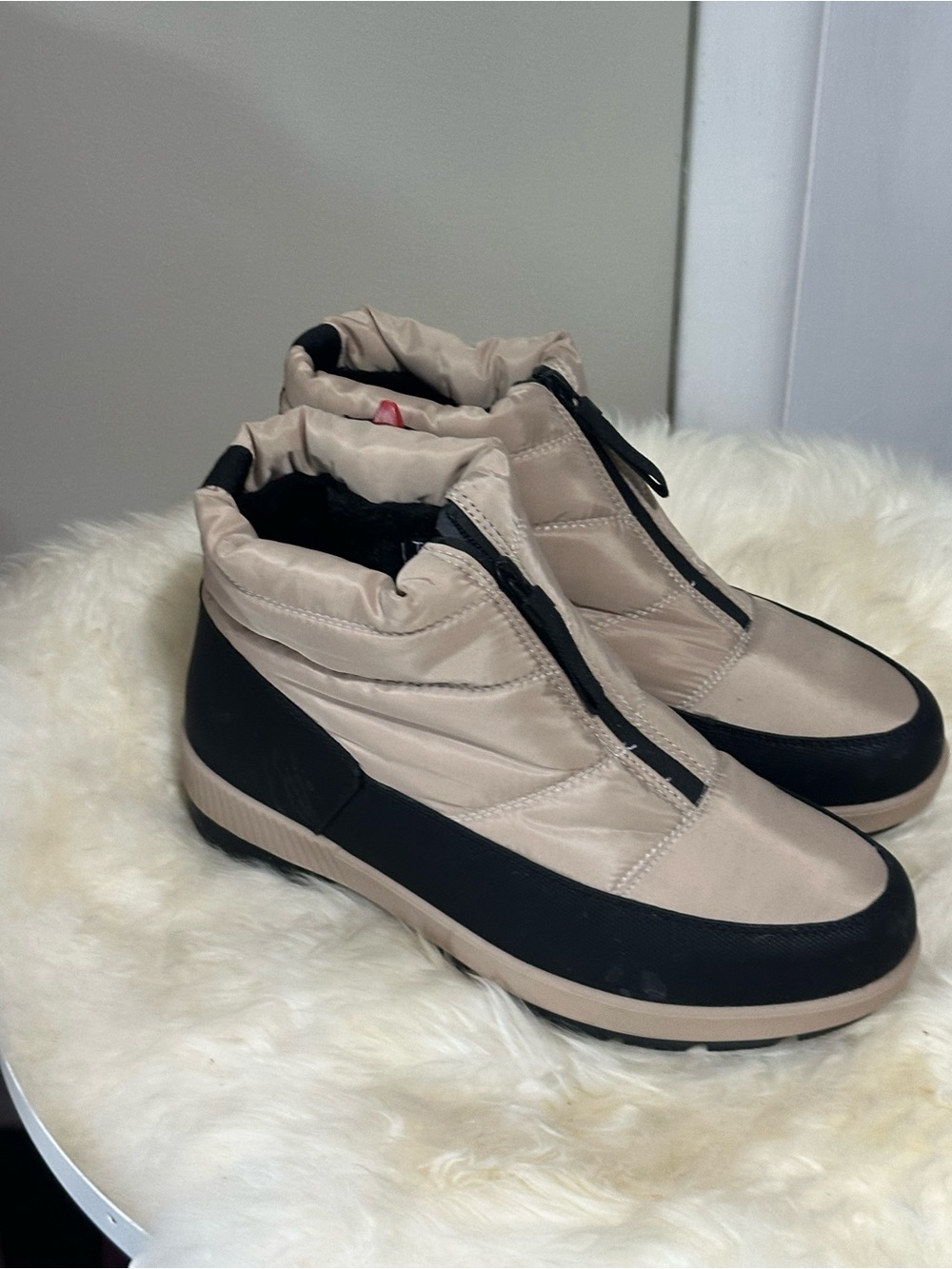 Denver Hayes Women T-Max Around Town Low Nylon OC Roto Boots winter ice grip